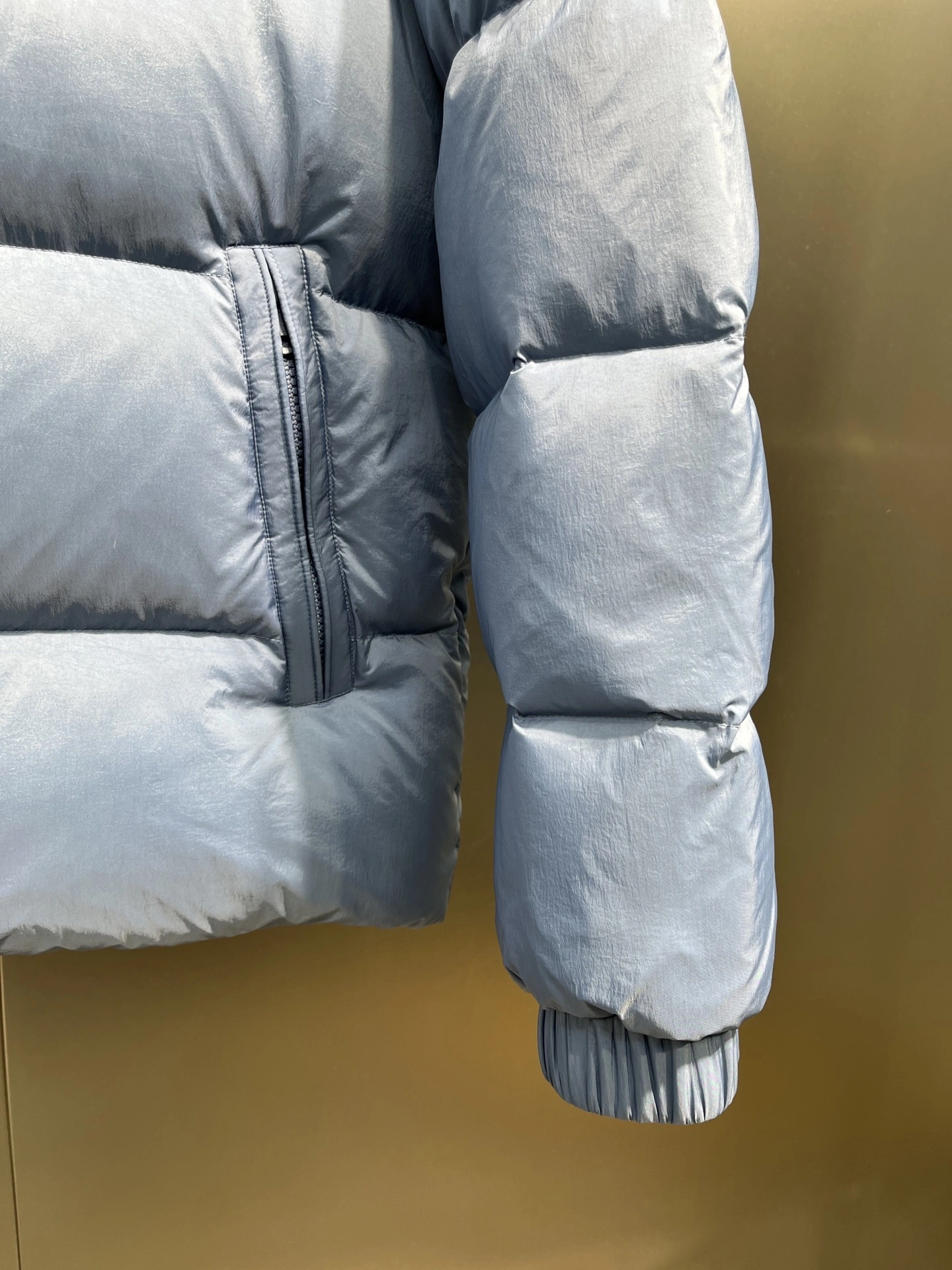 wg.luxury- 7o9385r Down jacket goose down 2colour item:E-F431J2601-2